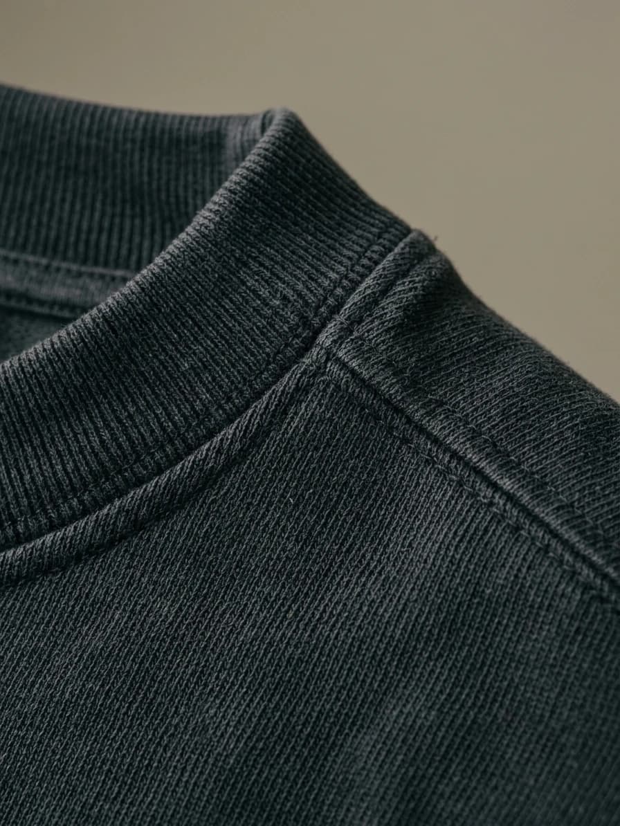 P01 Heavy Boxy Tee - 280 GSM Fabric and Seam Detail